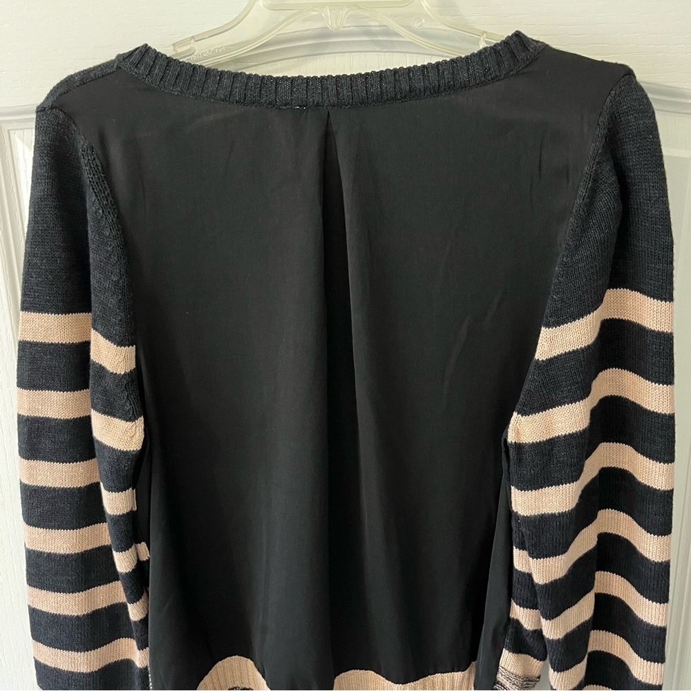 NWOT Anthropologie Moth Large Striped Black and Tan Women's Sweater - Picture 3 of 13